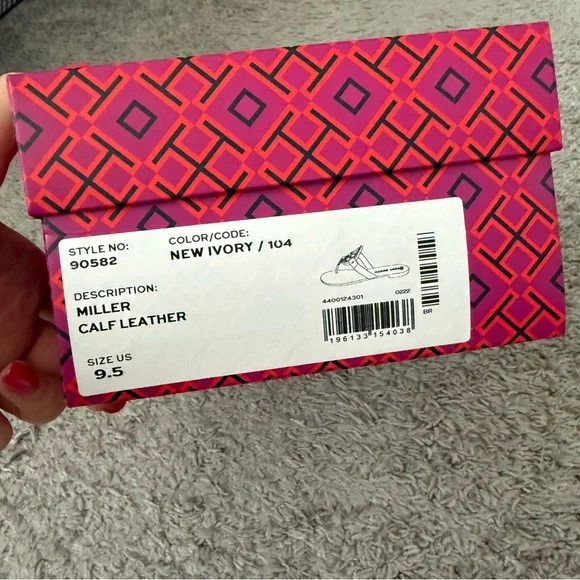 Tory Burch MILLER SOFT SANDAL - Picture 10 of 10